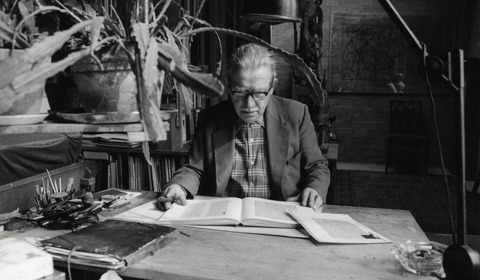 Johannes Hendrikus ("Joop") Moesman aan tafel