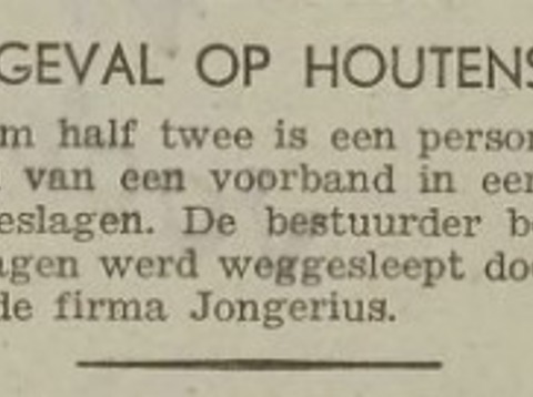 Auto-ongeval op Houtensche pad