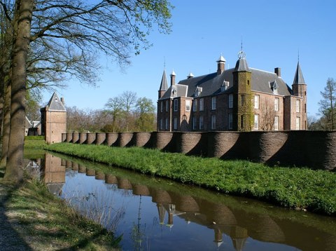 Slot Zuylen slangenmuur