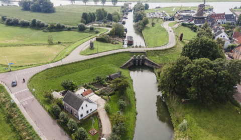 Sluis bij Wijk bij Duurstede