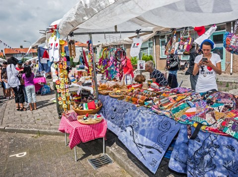 De kleurrijke markt van Pasar Malam