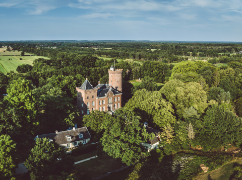 Sterkenburg uit de lucht