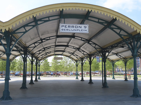 Perron 9