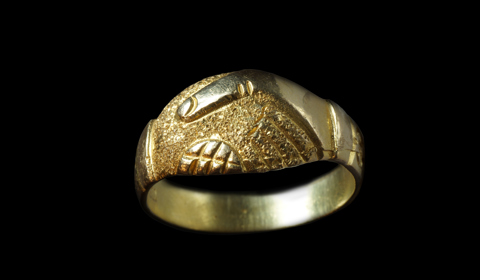 Fede ring, ‘mani in fede’