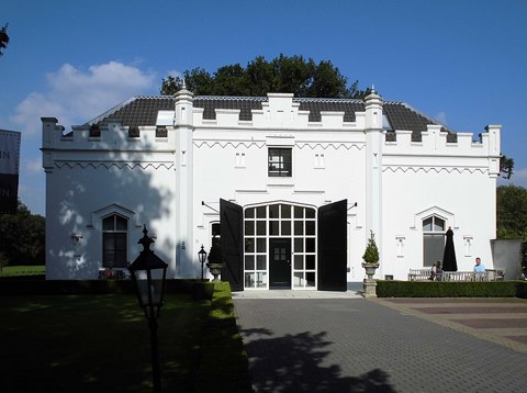 Sandenburg koetshuis