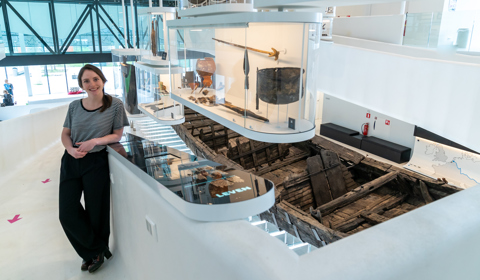 Jet Gardner in Castellum Hoge Woerd