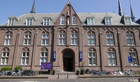 Het Klooster vanaf de voorkant