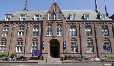 Het Klooster vanaf de voorkant