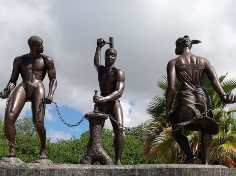 Vrijheidsmonument in Parke di Lucha pa Libertat