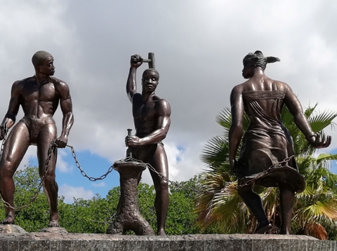 Vrijheidsmonument in Parke di Lucha pa Libertat