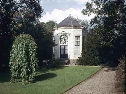 Oud Over theekoepel