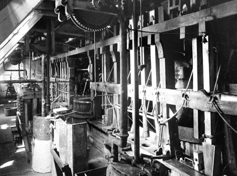 Batterij slagwerk van olieslagerij Verloop