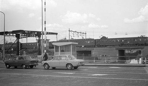 Links de Jeremiebrug